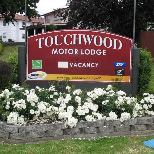 Touchwood Motor Lodge, hotell i Karaka