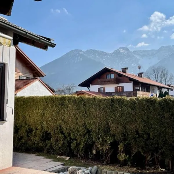 Kleines Häuschen mit Bergblick, hotel a Oberammergau