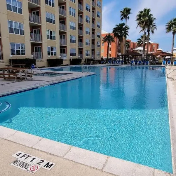 Private Beach Access Pool & Hot Tub BBQ Pits Gulfview II #408 home, hotel v mestu South Padre Island