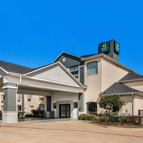 Quality Inn & Suites, hotel in North Richland Hills