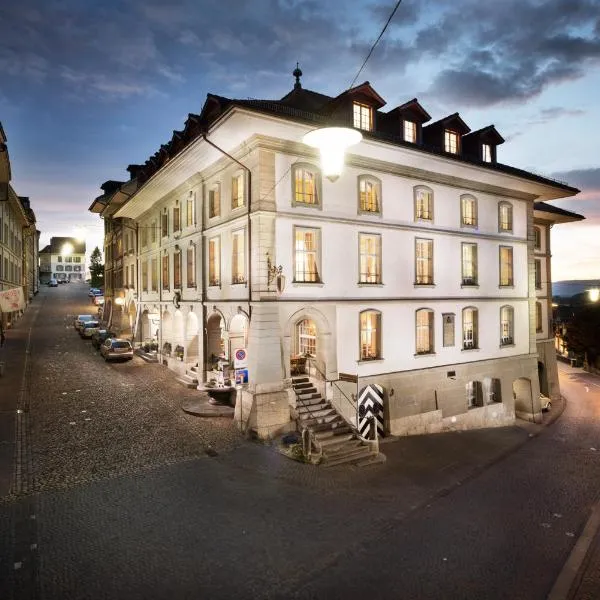 Hotel Stadthaus, отель в городе Бургдорф