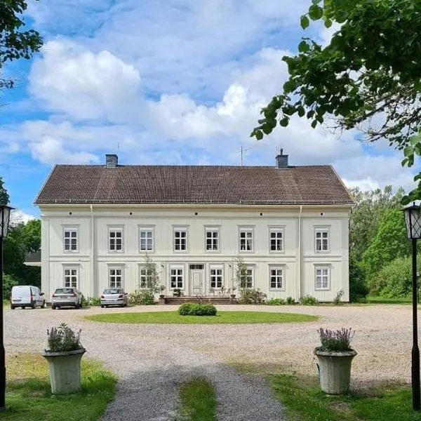 Risberg Herrgård, hotel in Råda