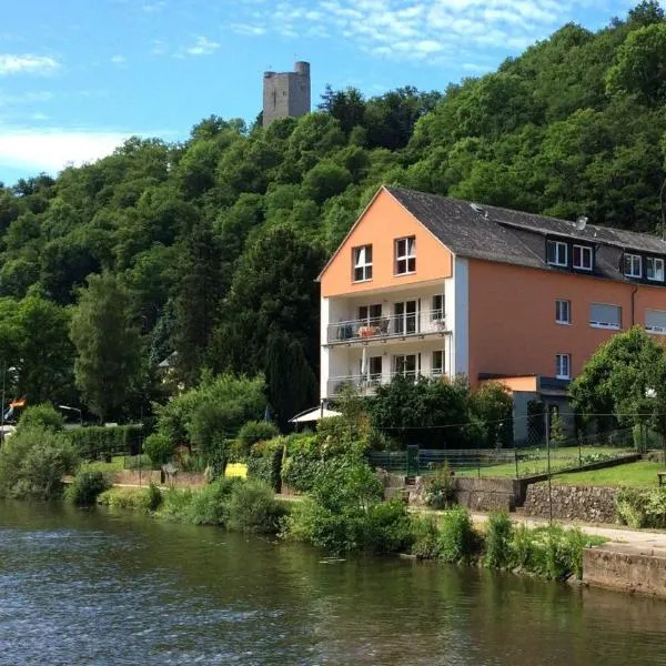 Viesnīca Pension & Seminarhaus "Haus am Fluss" pilsētā Bādemsa