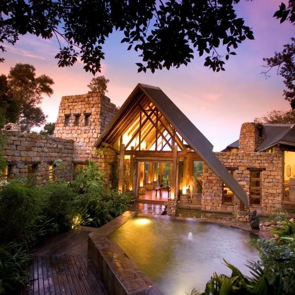 Tsala Treetop Lodge, hotel i Plettenberg Bay