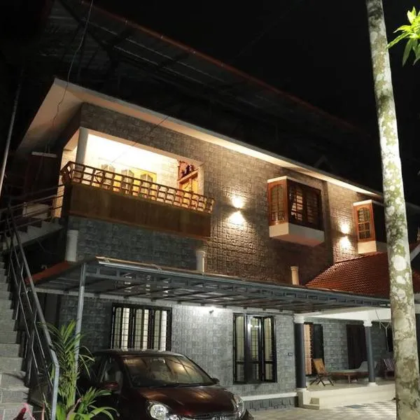 Anandam Stays - Premium 3BHK plush homestay, Vaikom near Kumarakom, hotel en Kottayam