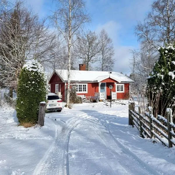 2 Bedroom Beautiful Home In Mullsjö, hótel í Mullsjö