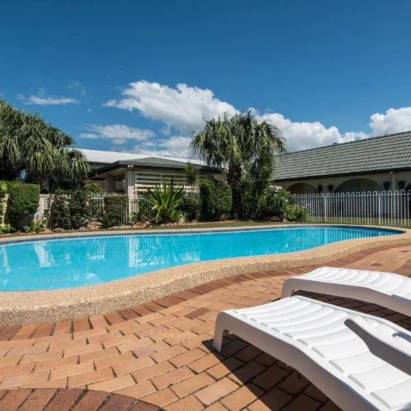 Sunshine Coast Airport Motel, hótel í Coolum Beach