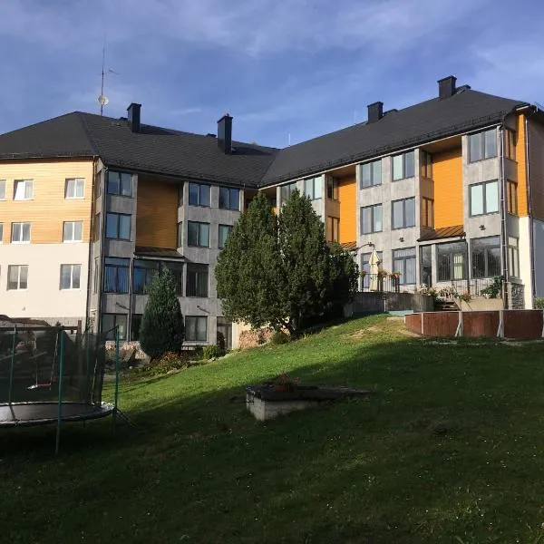 EA Hotel Lipno, хотел в Hruštice