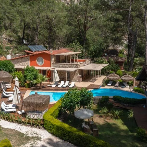 Zümrüt Çıralı Boutique Hotel, khách sạn ở Olympos