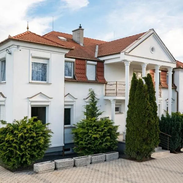 Villa Lilith Smart: Fertőrákos şehrinde bir otel