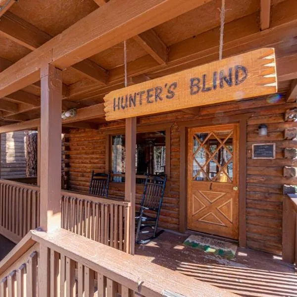 Forest Cabin 1 Hunters Blind, hotel en Payson