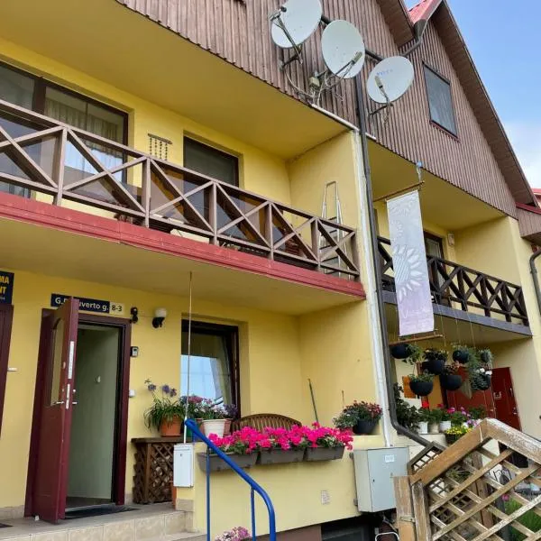 Apartamentai Viktorija, hotel v destinaci Nida