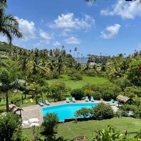 Firefly Estate Bequia, hotell i Union