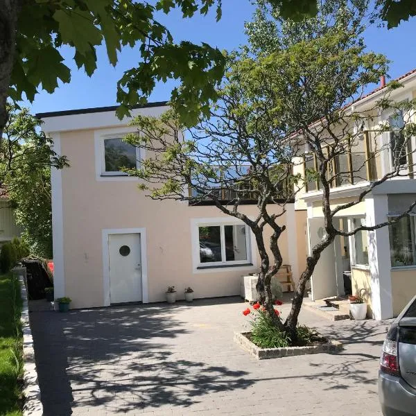 Holiday Home in Strömstad: Strömstad şehrinde bir otel