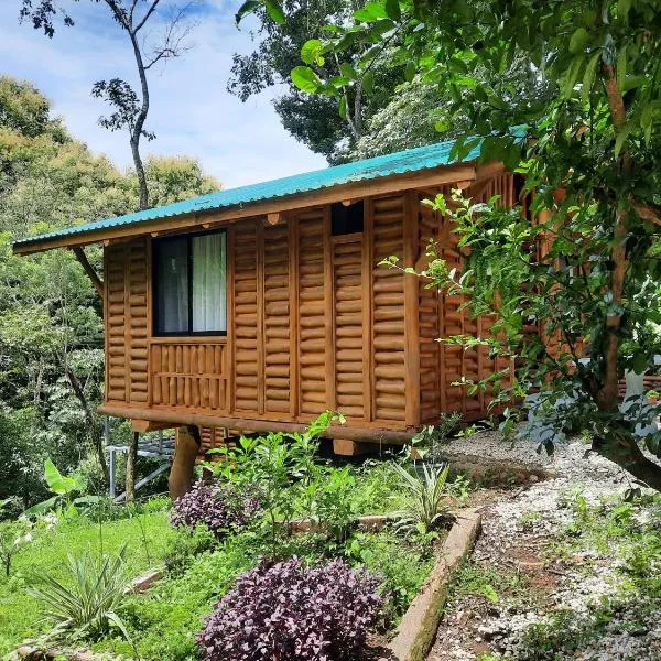 Eco-Turismo Guayacanes, hotell sihtkohas Carrillo