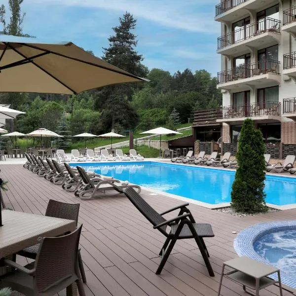 Best Western Plus Paradise Hotel Dilijan, готель у місті Діліжан