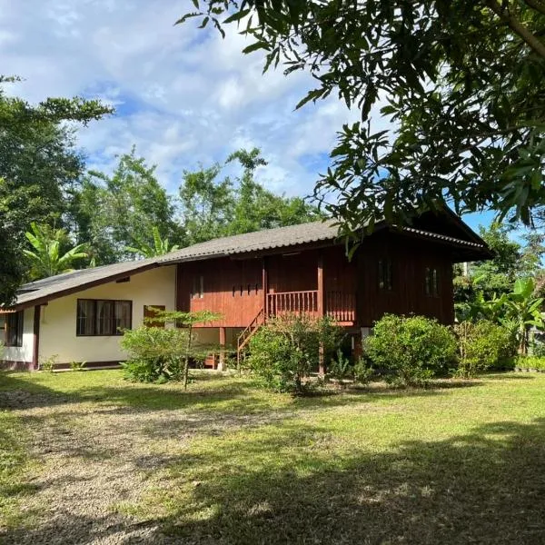 Brown House Chiangdao, khách sạn ở Chiang Dao