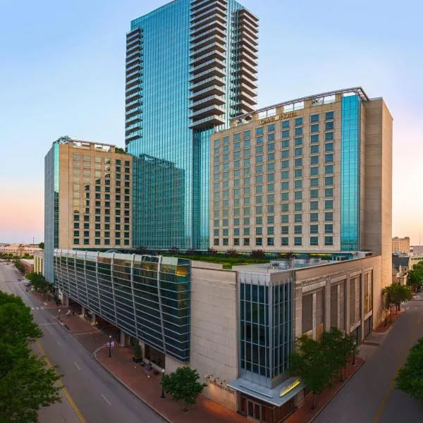 Omni Fort Worth Hotel: Fort Worth şehrinde bir otel