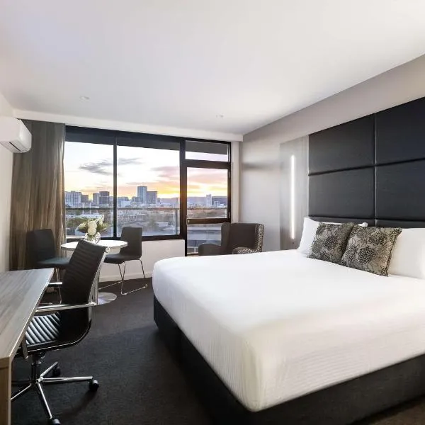 Rydges South Park Adelaide, hotell i Adelaide