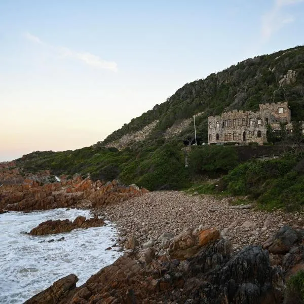 Buccara Lindsay Castle, hotel v destinaci Knysna