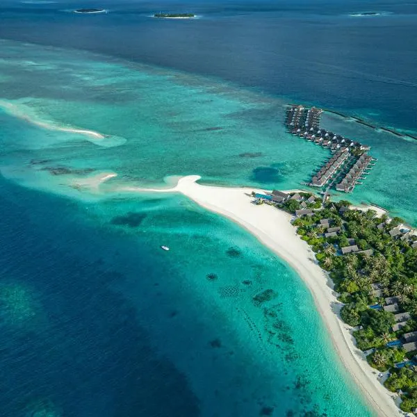 Four Seasons Resort Maldives at Landaa Giraavaru, Hotel in Milaidhoo