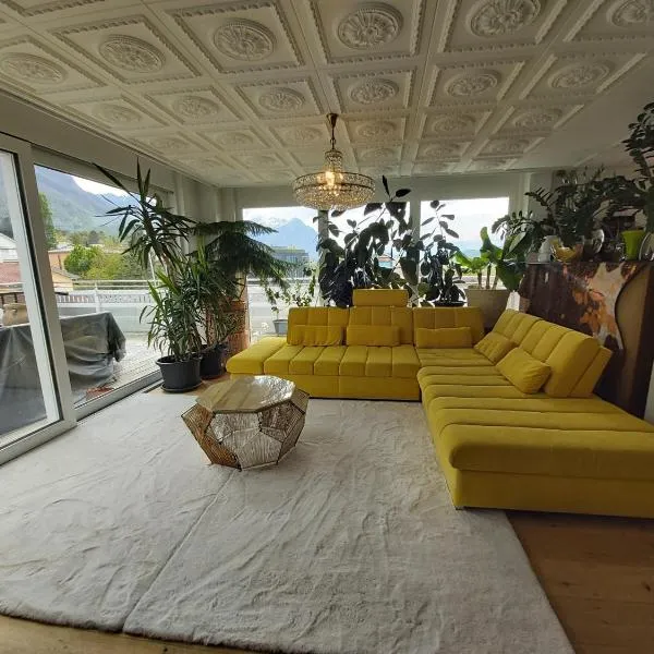 Penthouse in Schaan, hotel v destinaci Bendern