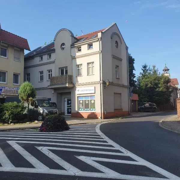 Apartamenty Wałowa 11, hotel em Leszno