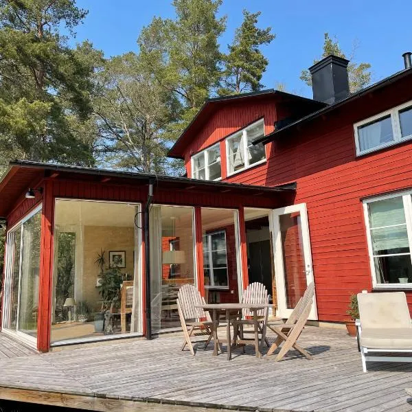 Villa Myttinge, hotel en Värmdö