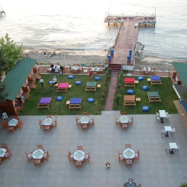 Grand Koru Hotel Beach, hotel em Yalova