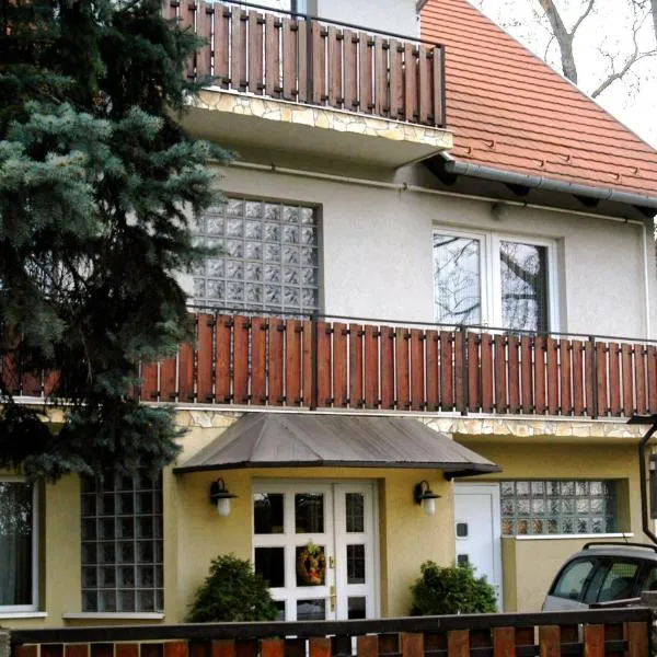 Hegyesi Vendégház – hotel w mieście Gödöllő