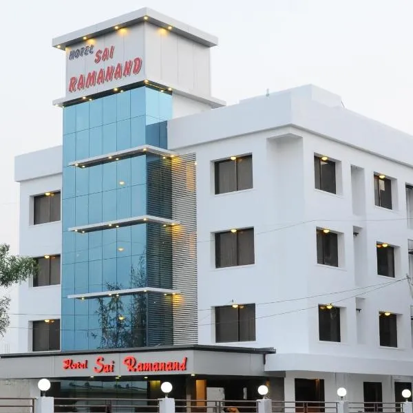 Hotel Sai Ramanand, hotel u gradu Širdi