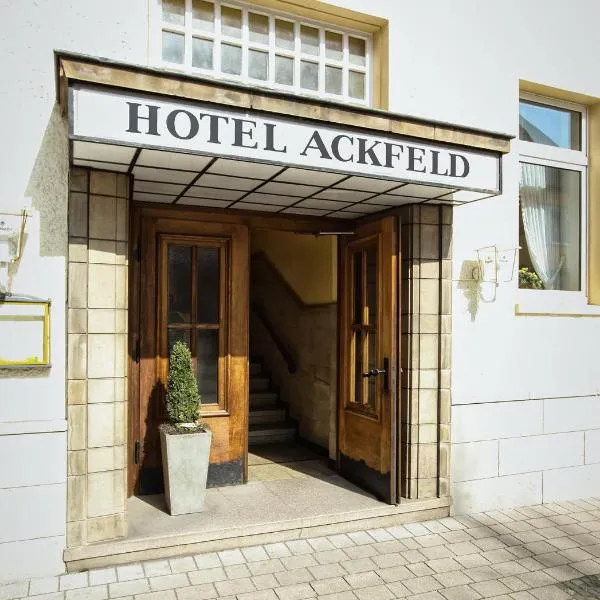 Ackfeld Hotel-Restaurant, hotell i Büren