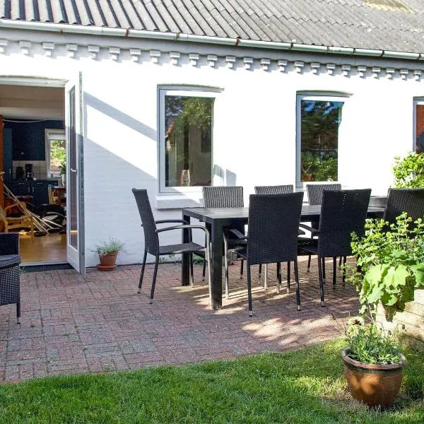 7 person holiday home in Lemvig, hotell i Lemvig