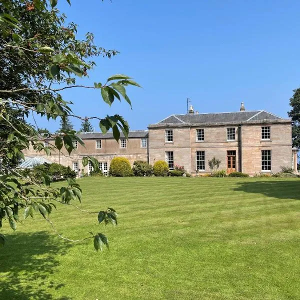 Marshall Meadows Manor House, hótel í Bamburgh