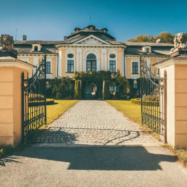 Zamek Usobi, hotel en Havlíčkův Brod