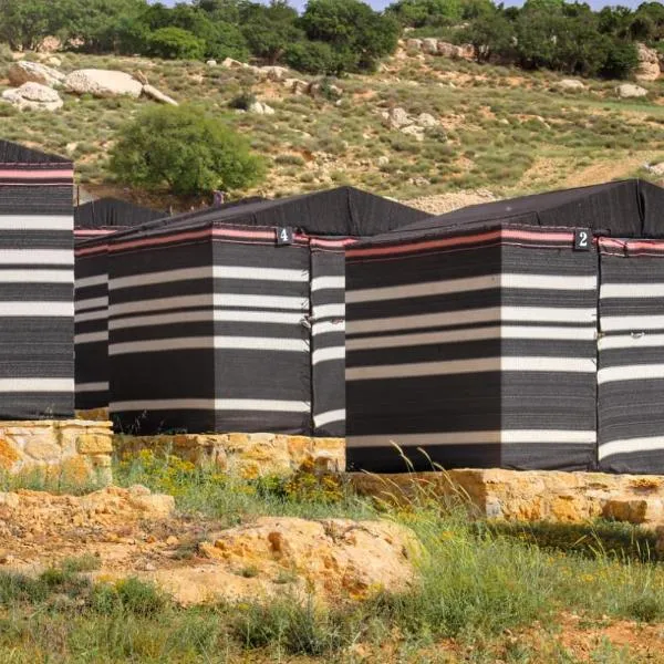 Ein lahda camp-site, מלון בדנה