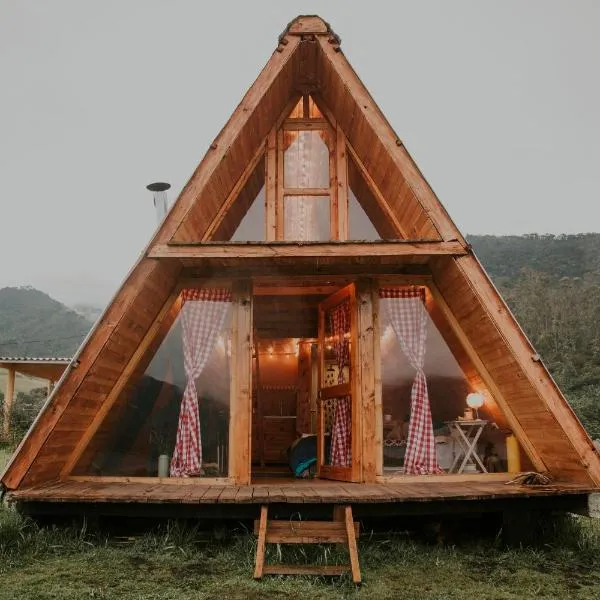 Viesnīca Glamping y cabañas en Neusa Cundinamarca pilsētā Sueska