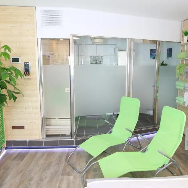 Wellnessapartment Oberhausen 1, hotel di Oberhausen