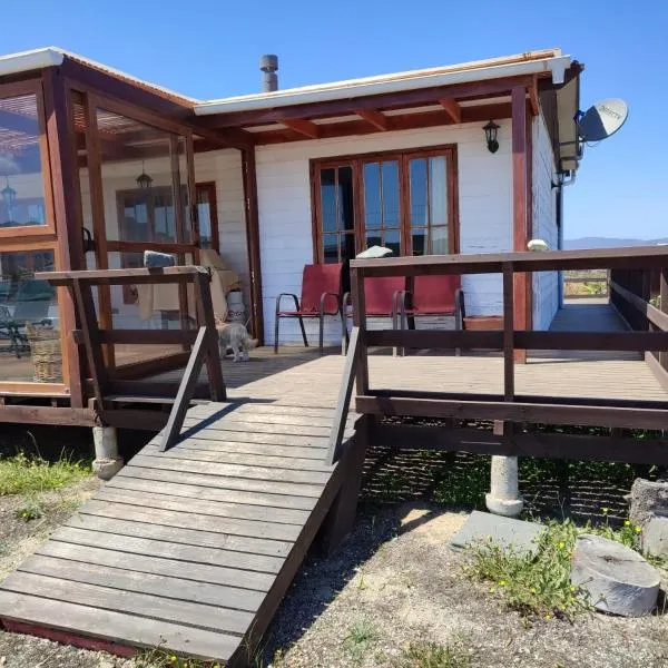 Amplia y acogedora Casa, a 10 min de playa en auto, hotel di Los Molles