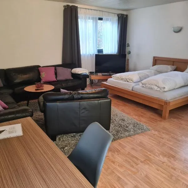 Viesnīca Apartment zum Wohlfühlen in ruhiger Lage pilsētā Darmštate