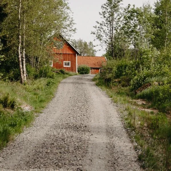 En lantlig idyll med skogen precis utanför dörren!, viešbutis mieste Ullared