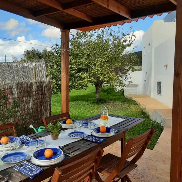 Finca Can Paci – hotel w mieście Santa Eularia des Riu