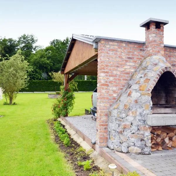 Gîte Le petit coin de paradis Sautin, hotel di Chimay