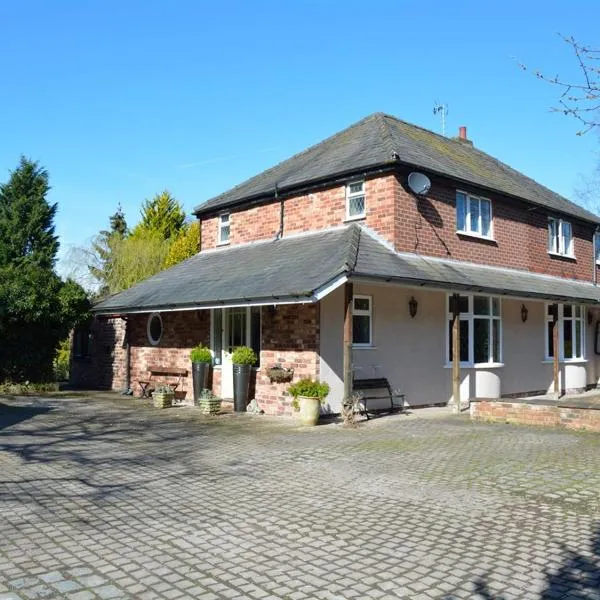 Laburnum Cottage Guest House, hotel in Little Bollington