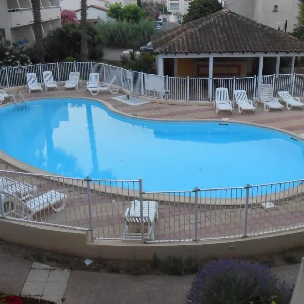 Appartement clim piscine garage, hotelli kohteessa Le Grau-du-Roi