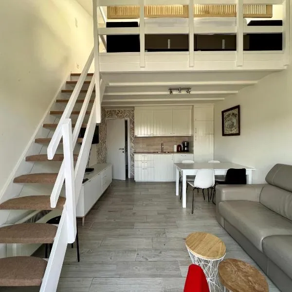 Melroce Holiday Cottage 5502 โรงแรมในเวนดาเนอ