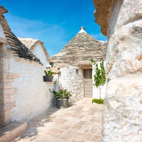 Trulli Holiday Albergo Diffuso, готель у місті Альберобелло