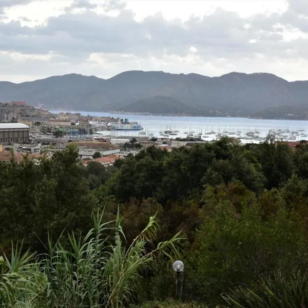 Casa vacanze il Pastore Tedesco, hotel a Portoferraio