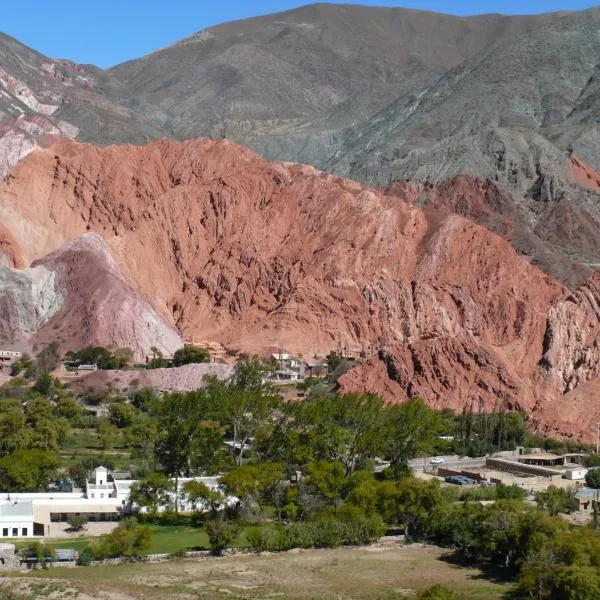 Hotel El Manantial del Silencio، فندق في بورماماركا