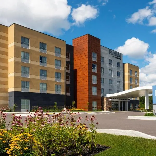 Fairfield by Marriott Inn & Suites North Bay, Hotel in Callander